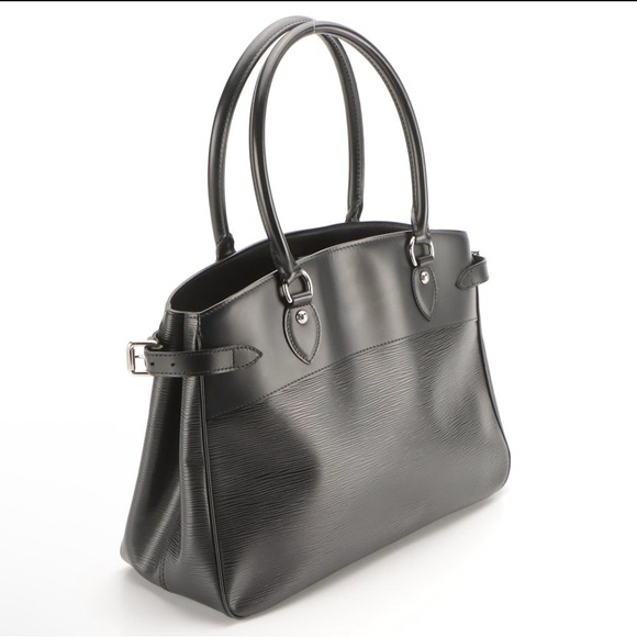 Louis Vuitton Women's Noir Black Epi Leather Passy PM Tote Handbag - EUC - Picture 2 of 11